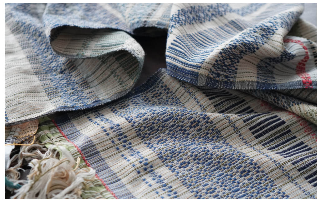 blue rose scarf