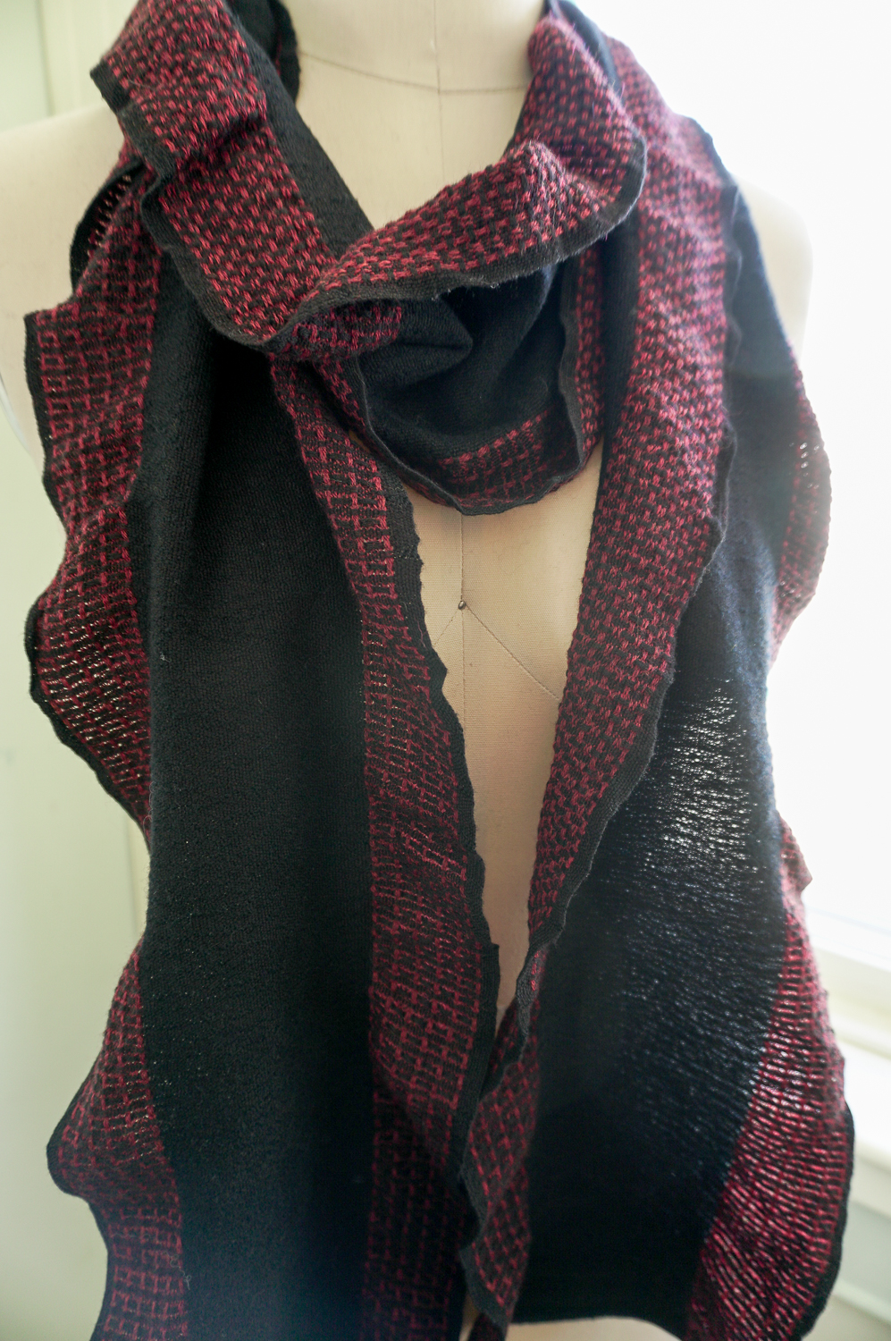 hucklace scarf