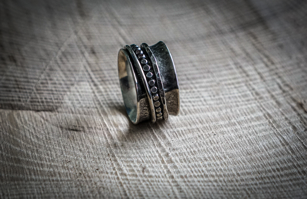 Sterling silver spinner ring