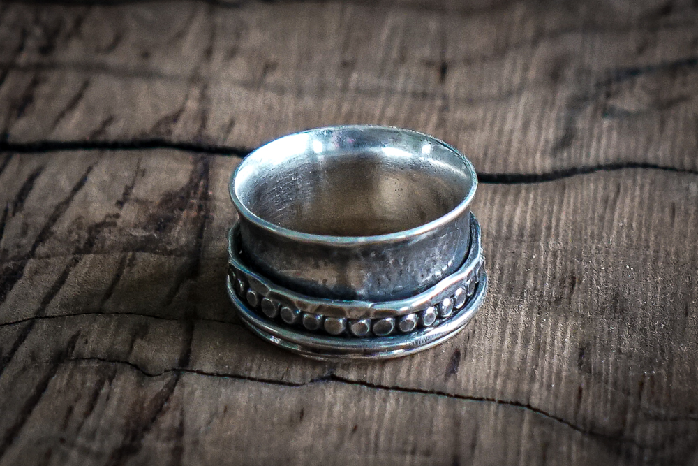 Sterling silver spinner ring